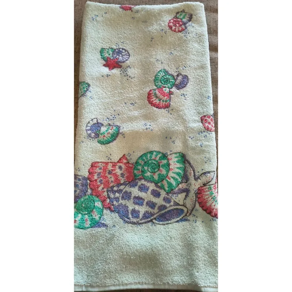 Dundee seashell towel set vintage NWOT Towel washcloth marine motif shells starf